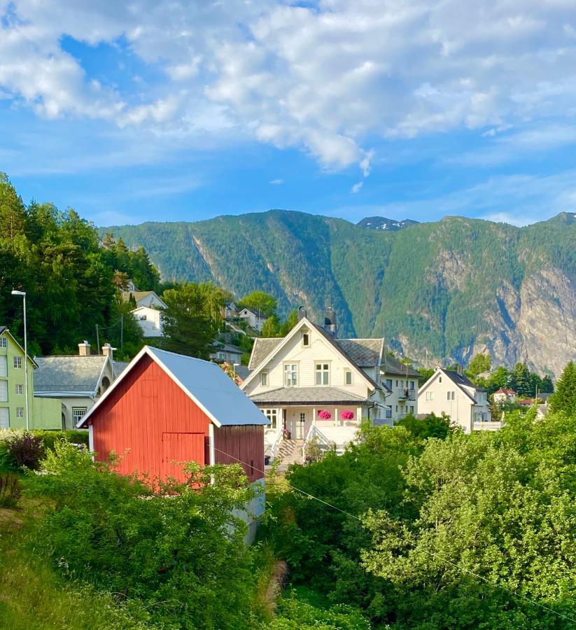 Fjord View Apartment Stranda  Extérieur photo